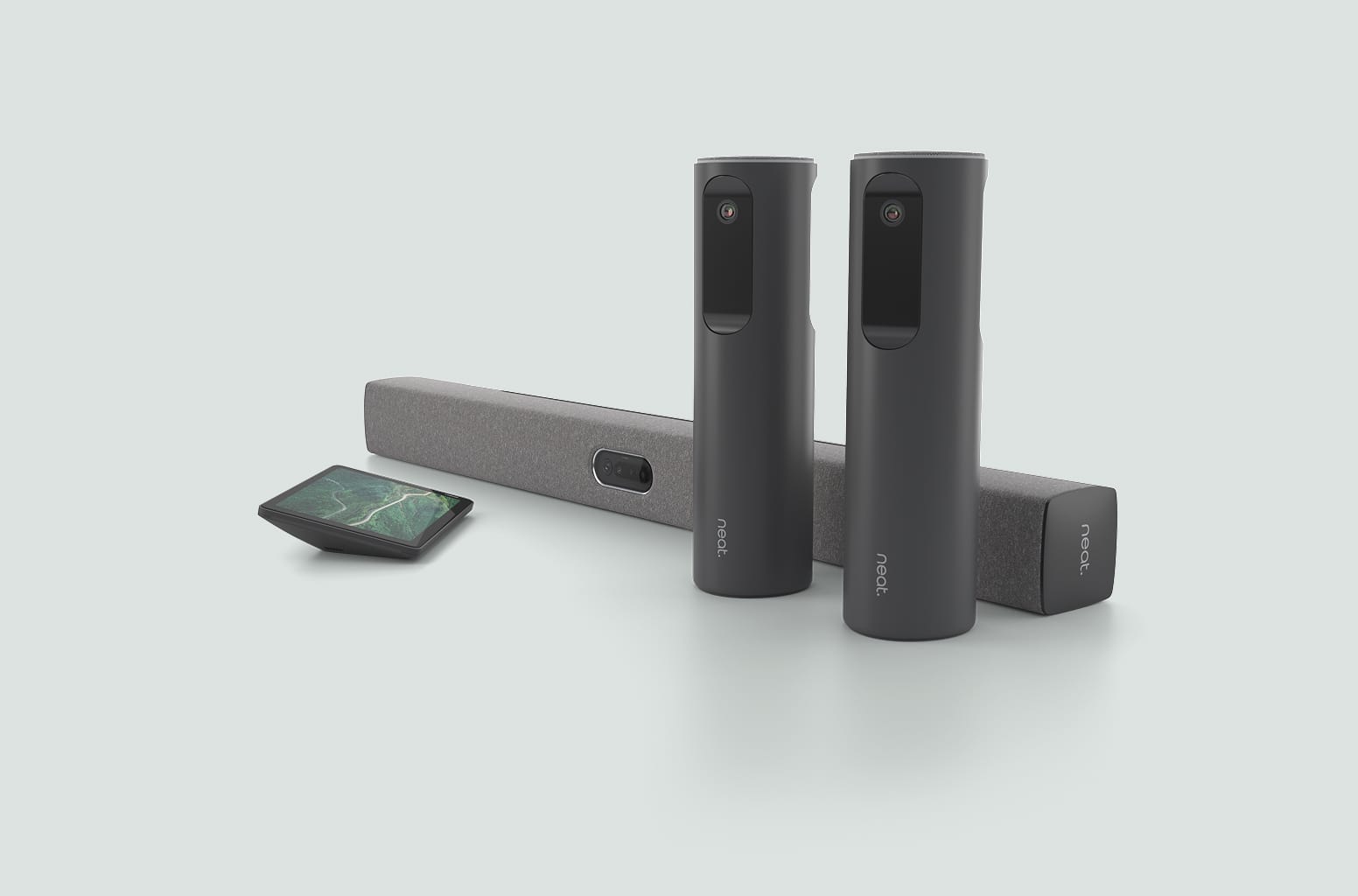 Neat Bar Pro with a Neat Pad and two Neat Centers.